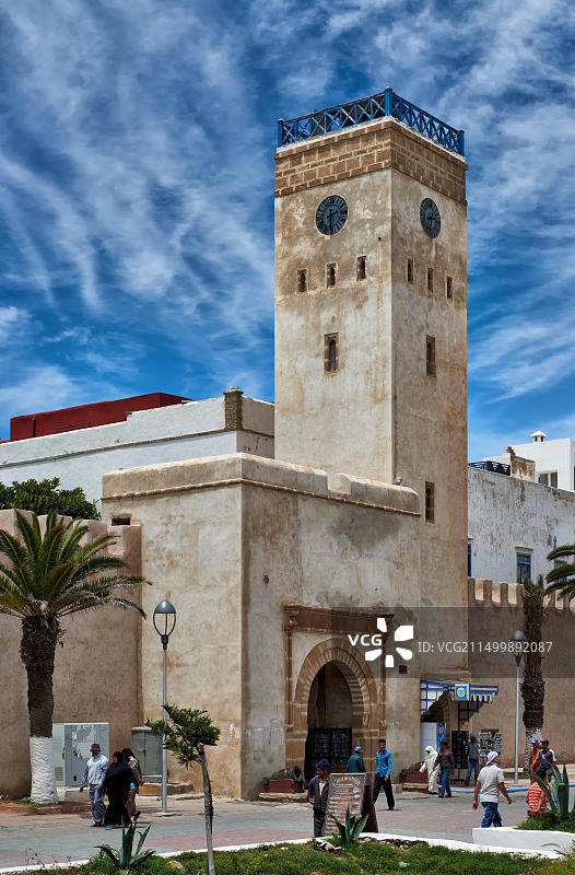 索维拉麦地那的奥克巴·伊本·纳菲亚大道上的城墙，摩洛哥图片素材