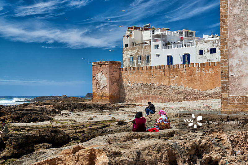 从海边看到的索维拉城墙和历史悠久的麦地那，联合国教科文组织世界遗产，摩洛哥，非洲图片素材
