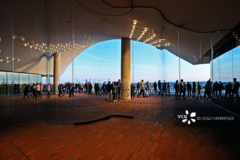 德国汉堡易北爱乐音乐厅的观景平台图片素材