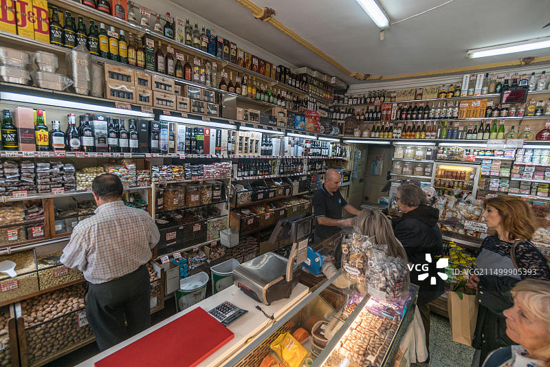 葡萄牙波尔图的新艺术风格Perola do Bolhao食品店图片素材