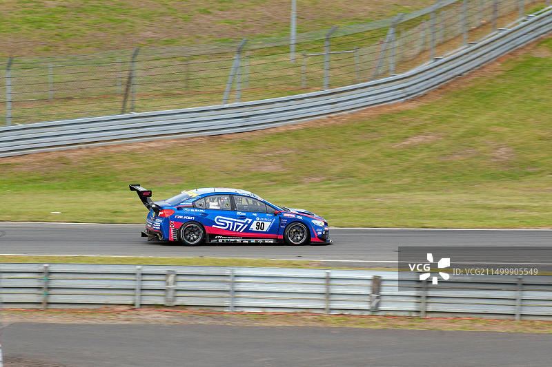 斯巴鲁WRS STI，纽博格林24小时耐力赛，赛车运动，弯道，埃ifel，莱茵兰-普法尔茨，德国，欧洲图片素材