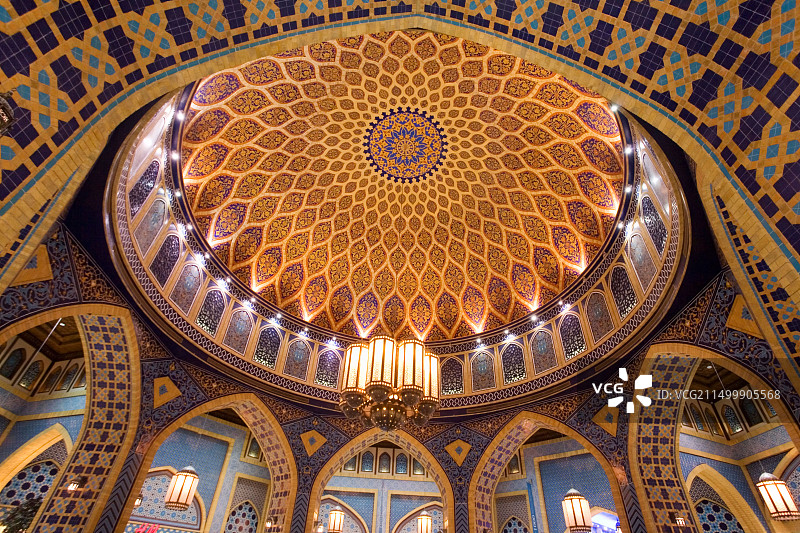 迪拜伊本·白图泰购物中心波斯风格内饰图片素材