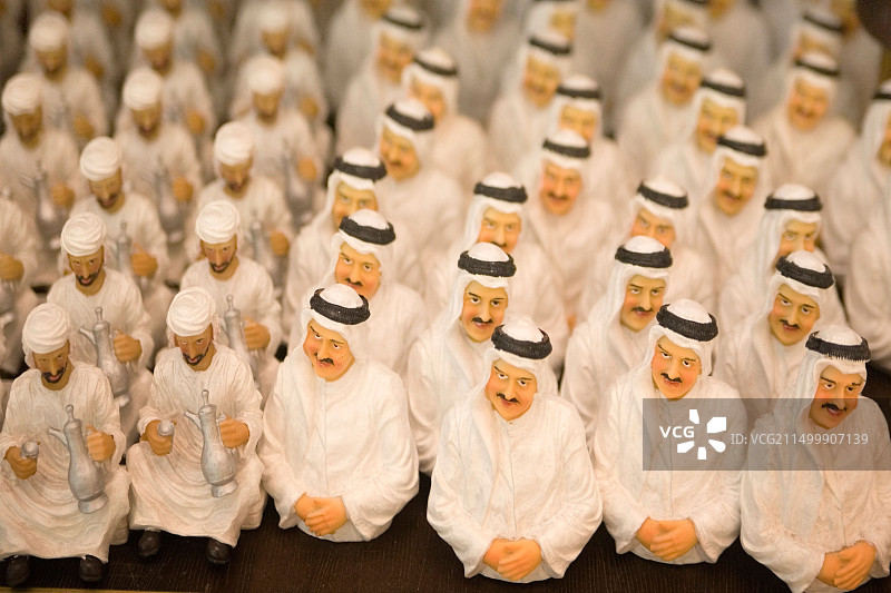 迪拜国际机场免税购物区：谢赫·扎耶德纪念品图片素材