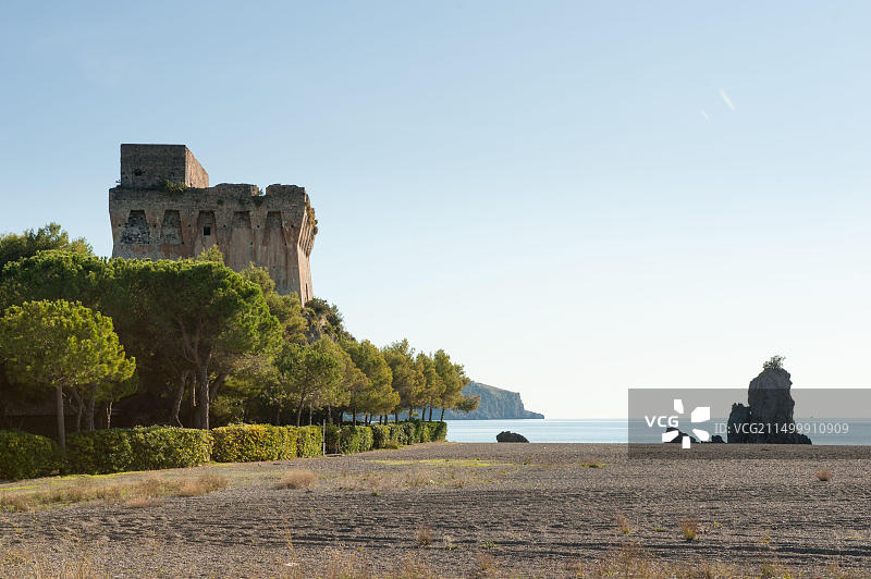 意大利卡拉布里亚科森扎省菲乌齐塔附近的海景图片素材