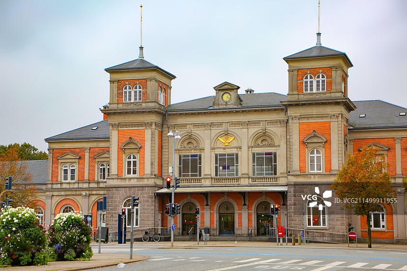 奥尔堡火车站，位于丹麦奥尔堡市中心，斯堪的纳维亚图片素材