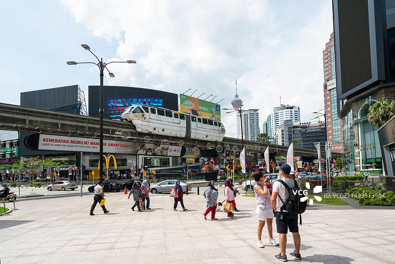 吉隆坡市中心的单轨列车景色图片素材