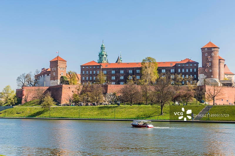瓦维尔皇家城堡和维斯瓦河景色（波兰克拉科夫，联合国教科文组织世界遗产）图片素材
