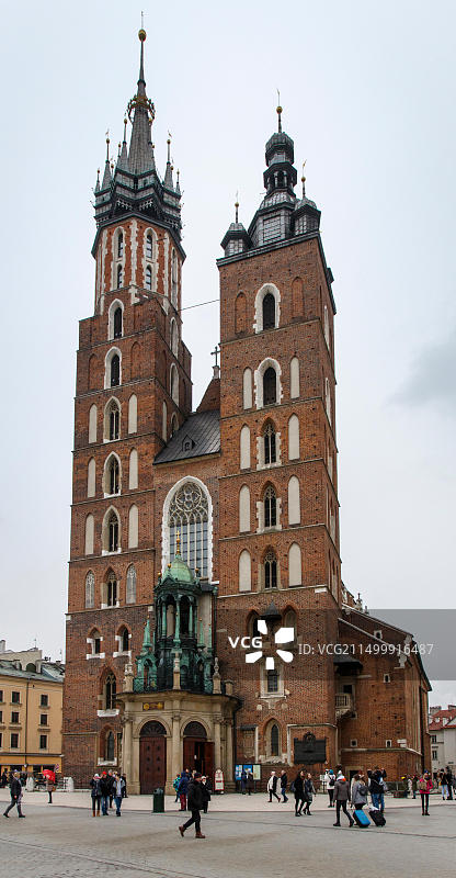 克拉科夫圣玛丽大教堂主广场图片素材