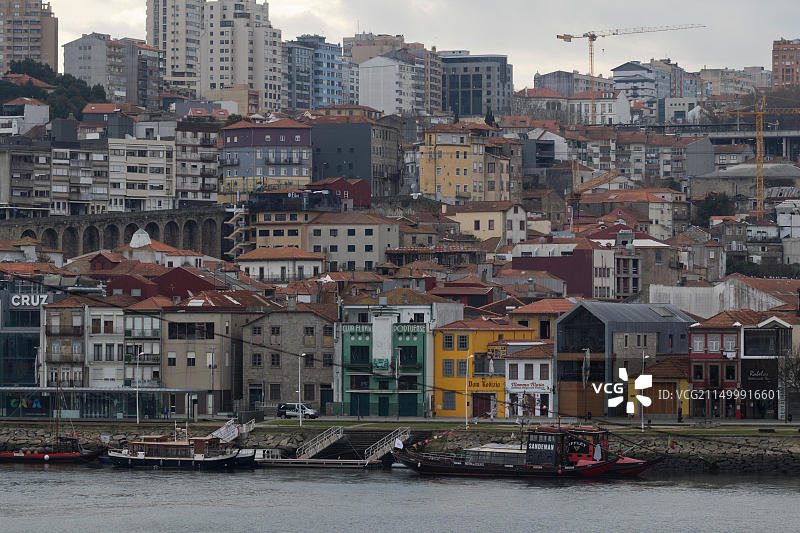 波尔图郊区的房屋和公司背景图片图片素材