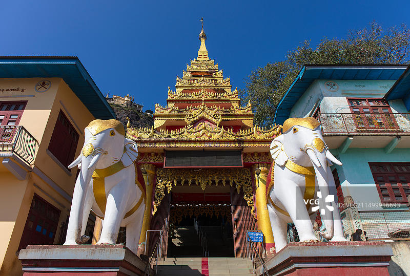 缅甸（蒲甘）波巴山大ung Kalat佛教遗址入口图片素材