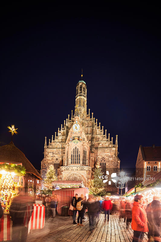 德国巴伐利亚弗兰肯尼亚纽伦堡圣母教堂圣诞市场图片素材