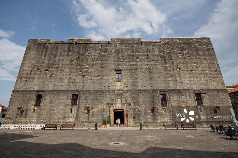 翁达里比亚的卡洛斯五世城堡外墙（西班牙）图片素材