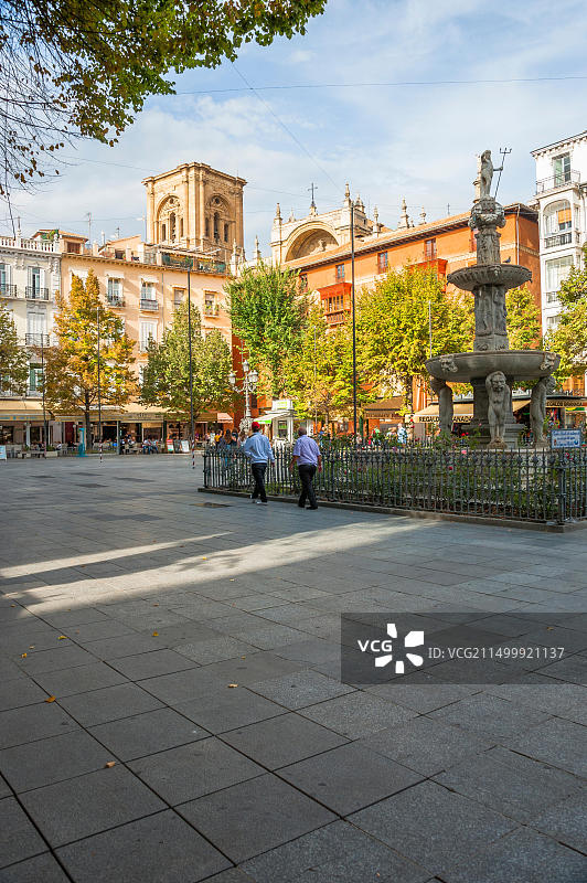 西班牙格拉纳达比布兰布拉广场图片素材