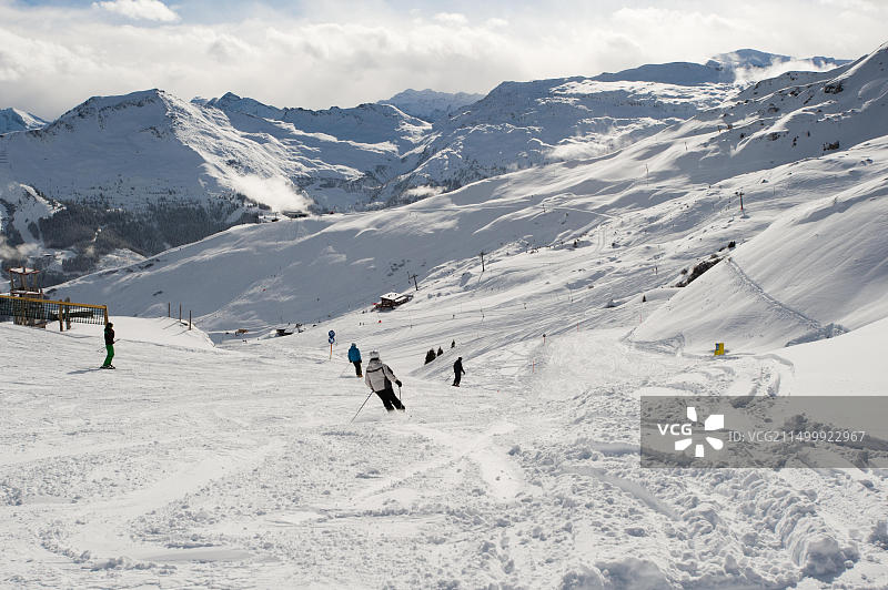 奥地利巴德霍夫加施泰因的冬日阿尔卑斯山图片素材