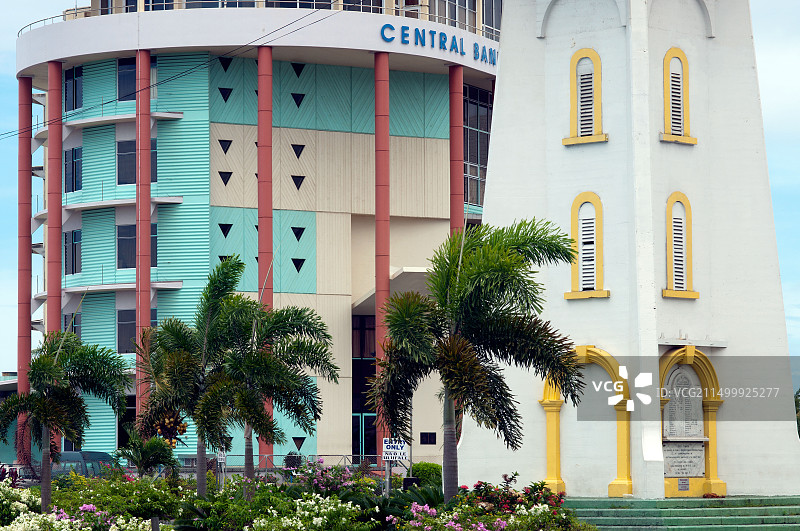 萨摩亚阿皮亚的钟楼和中央银行图片素材