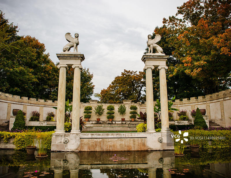 纽约扬克斯克罗顿渡槽附近的昂特迈尔花园图片素材