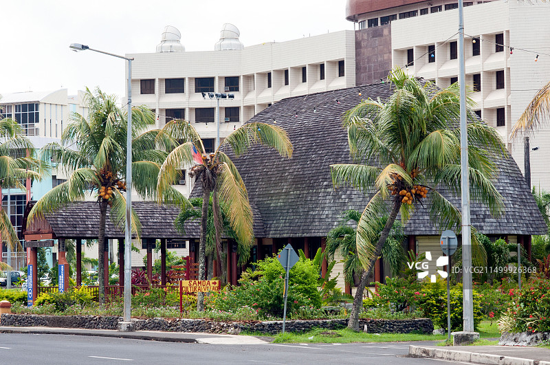 萨摩亚旅游局大楼，阿皮亚海滩路，萨摩亚图片素材