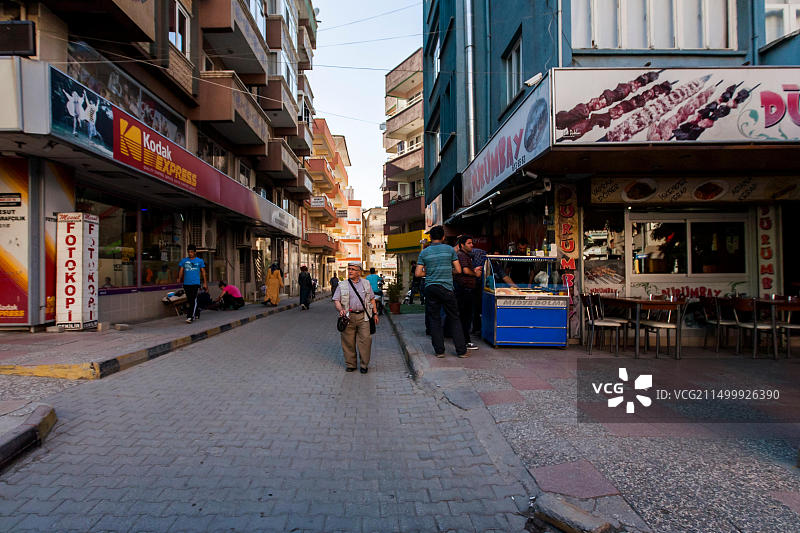 土耳其小镇的街道，2013年图片素材
