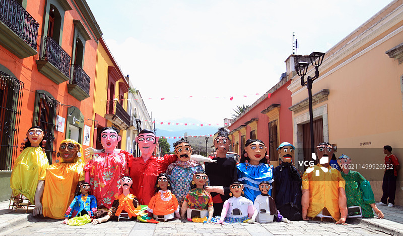 墨西哥瓦哈卡的大型木偶图片素材