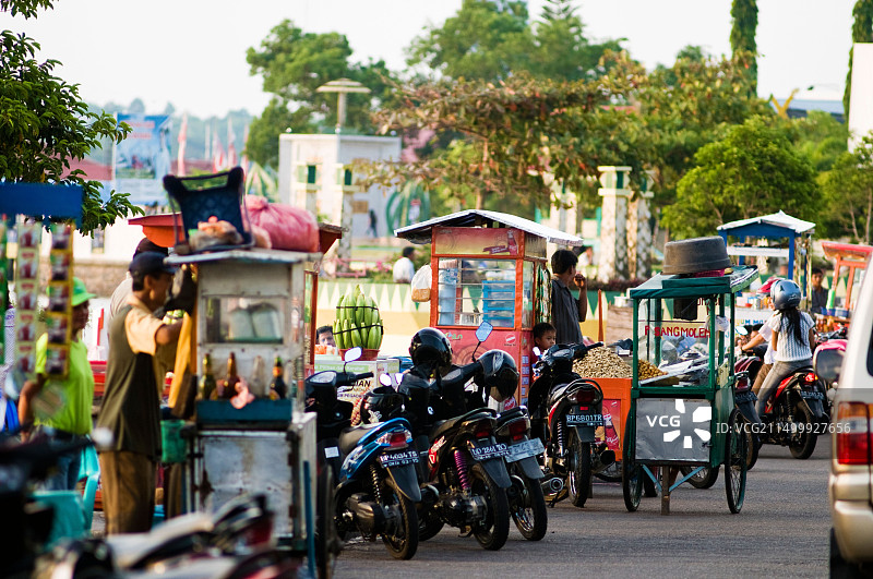 民丹岛丹戎槟榔沿海景观，印度尼西亚图片素材