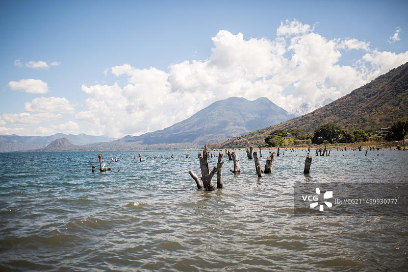 探索危地马拉阿蒂特兰湖圣佩德罗图片素材