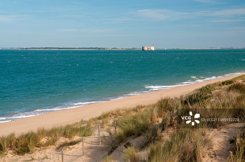 萨莫纳德海滩与博涯堡，奥莱龙岛，滨海夏朗德省 (17)，新阿基坦大区，法国图片素材