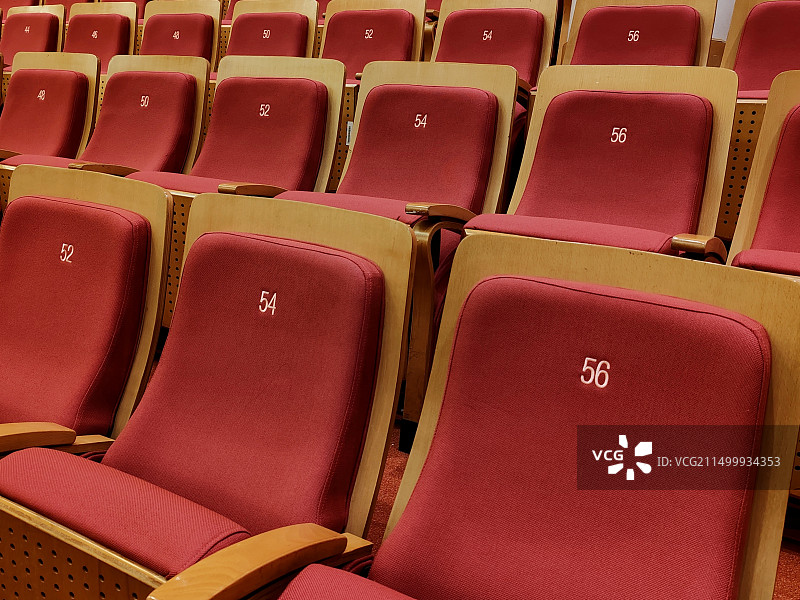 会议厅里的椅子图片素材