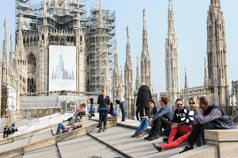 意大利米兰大教堂顶部景观（2015年3月20日）图片素材