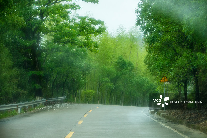 福建武夷山区825/826县道沿途风光图片素材
