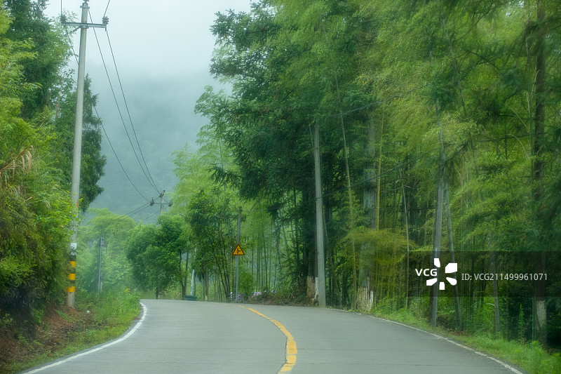 福建武夷山区825/826县道沿途风光图片素材