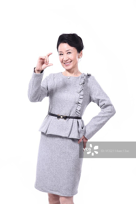 身穿职业装的中老年女士图片素材