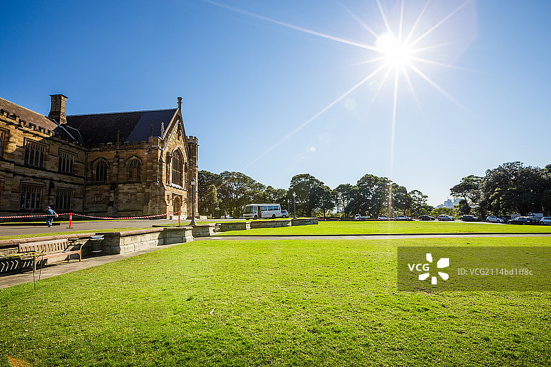悉尼大学草坪阳光图片素材