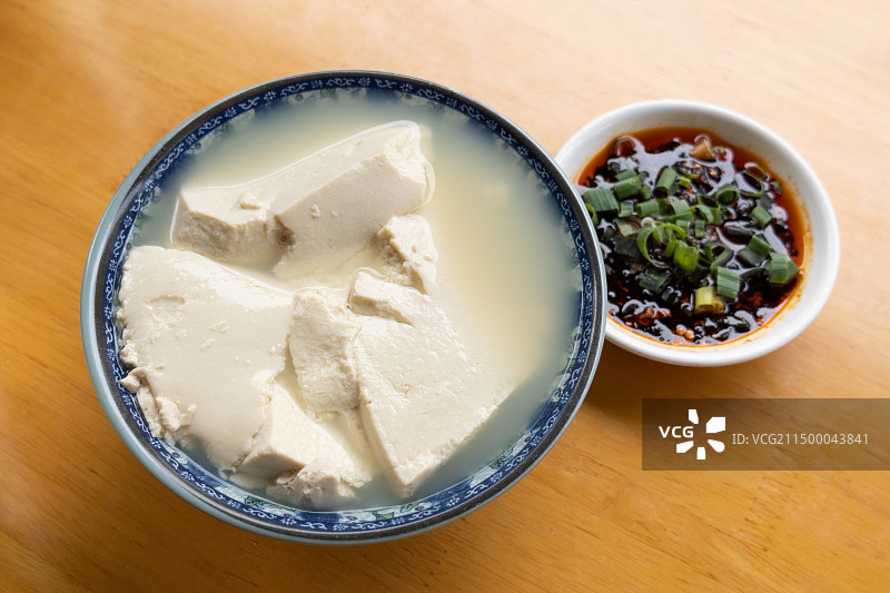 中国四川成都美食小吃豆花饭特写图片素材