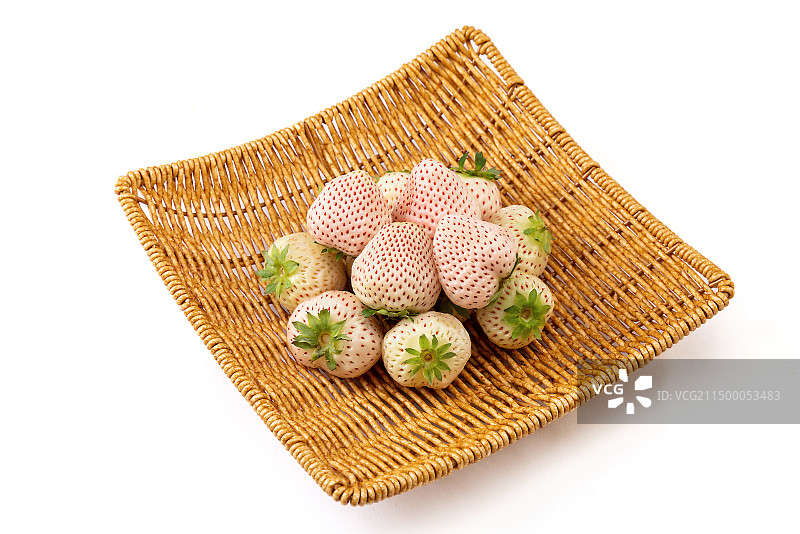 天使白草莓 淡雪白草莓图片素材