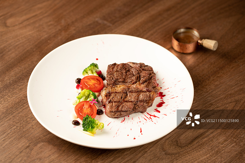 小块牛排图片素材