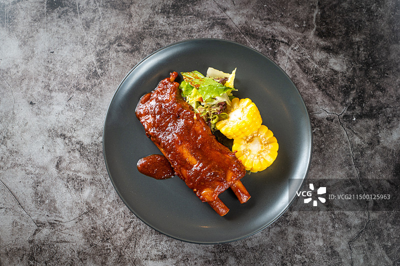 一些西餐厅的餐品图片素材