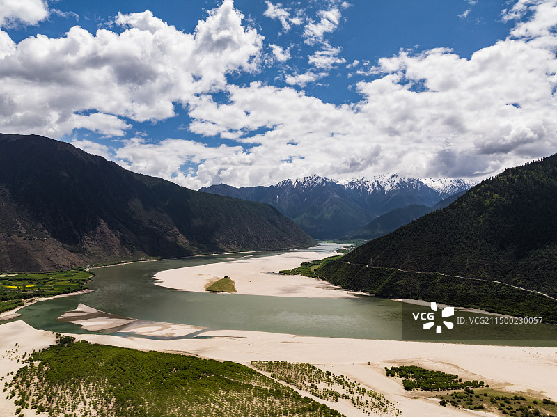 雅鲁藏布大峡谷图片素材