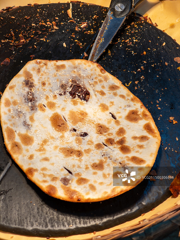 餐盘里的锅盔特写图片素材