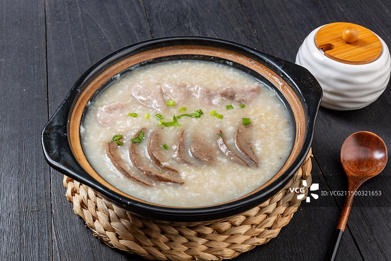 猪肝瘦肉砂锅粥图片素材