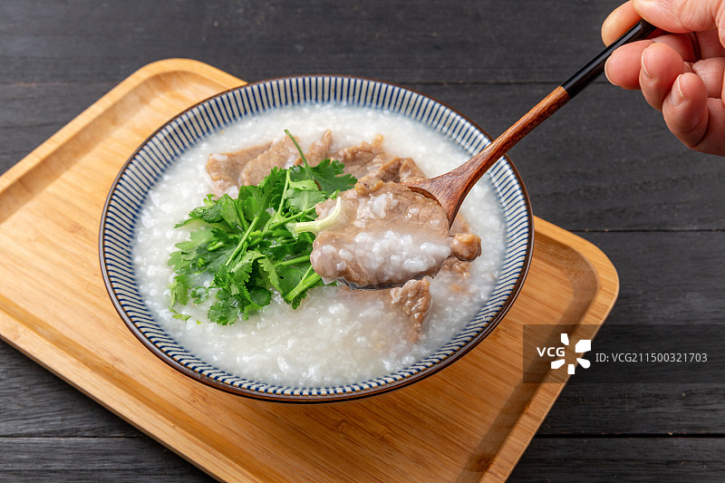 香菜牛肉粥图片素材