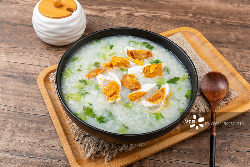 咸蛋青菜粥图片素材