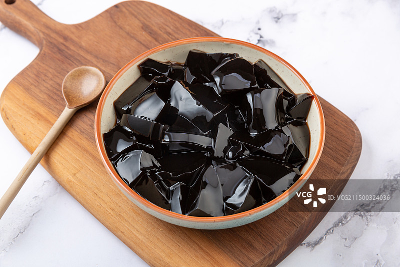 原味龟苓膏 仙草冻 黑凉粉图片素材