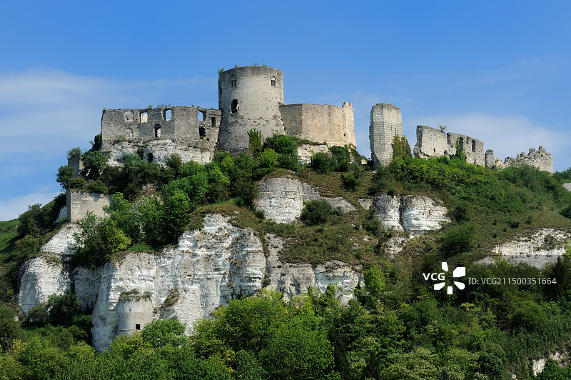 法国厄尔省莱桑德利，由狮心王理查德建造的盖拉尔城堡图片素材