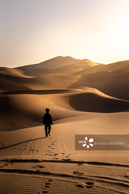 库木塔格沙漠图片素材