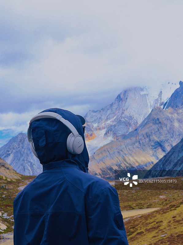 看雪山图片素材