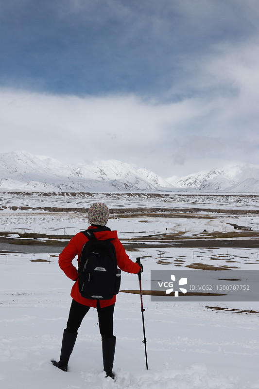 帕米尔高原木吉火山口：就是喜欢出发图片素材