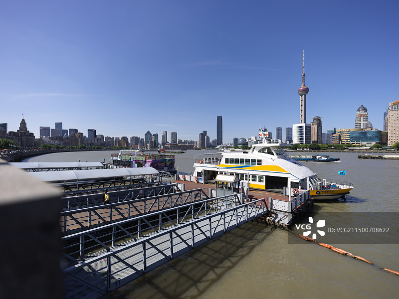 上海金陵东路渡口图片素材