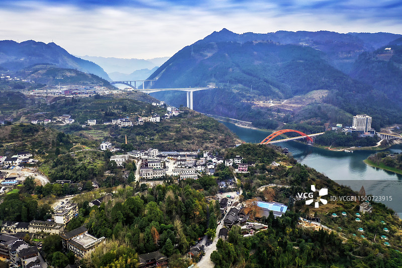 芙蓉镇位于湖南省湘西土家族苗族自治州永顺县图片素材