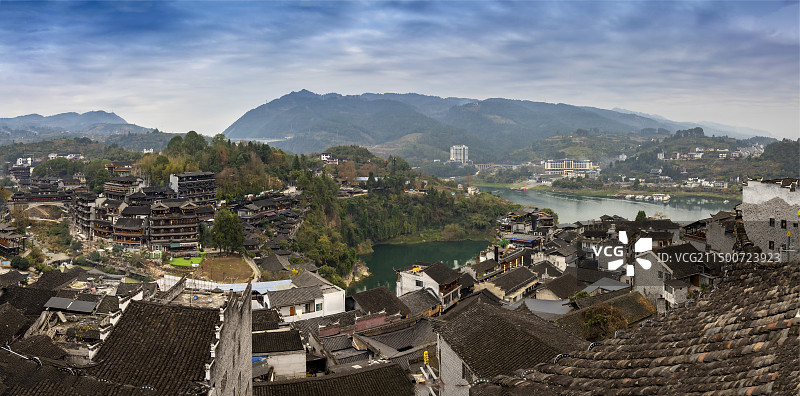 芙蓉镇位于湖南省湘西土家族苗族自治州永顺县图片素材