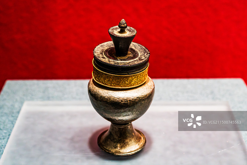 中国西藏博物近代银制墨水瓶图片素材